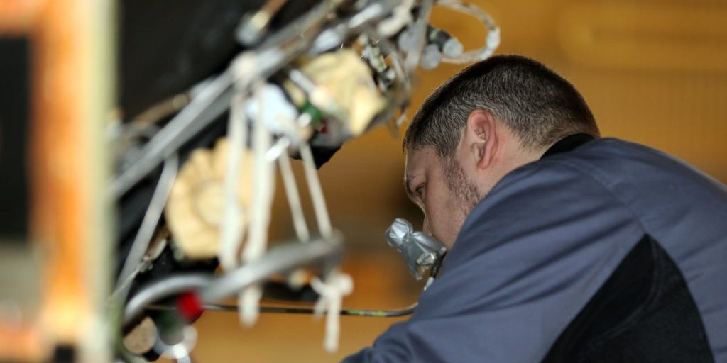 Deficit di Personale nei Settori Chiave: Una Sfida per la Sanità, l'Edilizia e l'Economia