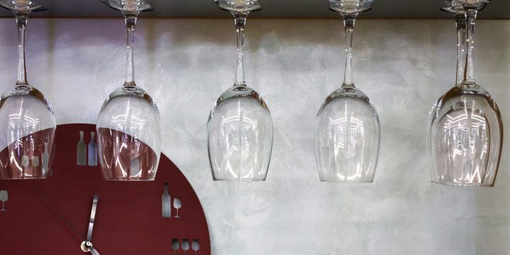 Нарколог объяснил, как определить алкогольную зависимость