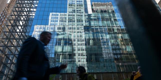 La Ricchezza Accumulata Supera la Produzione Reale: Gli Equilibri Economici a Rischio