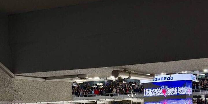 "Torpedo di Nizhny Novgorod trionfa sull'SKA di San Pietroburgo in un'emozionante overtime"