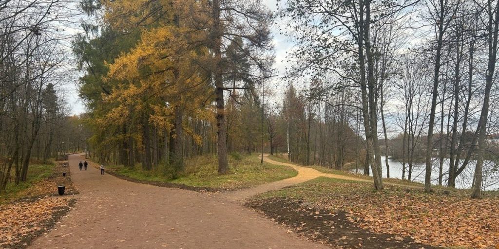 В Приоратском парке отремонтировали более тысячи погонных метров дорожек