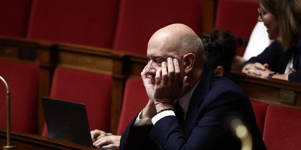 La journée stupéfiante des ministres au bail le plus bref de la Ve République