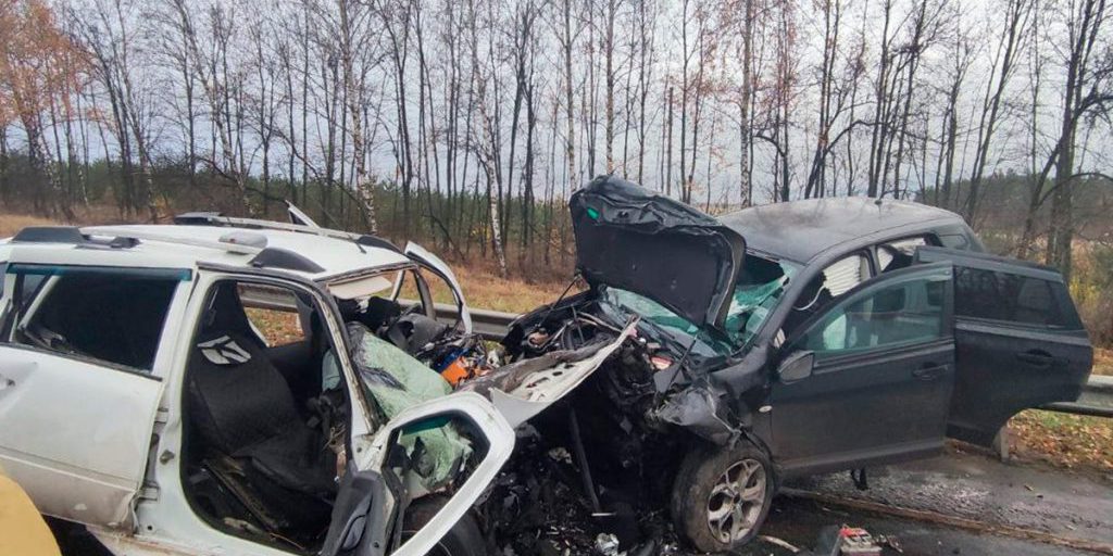 В Липецкой области столкновение легковушек привело к гибели водителя