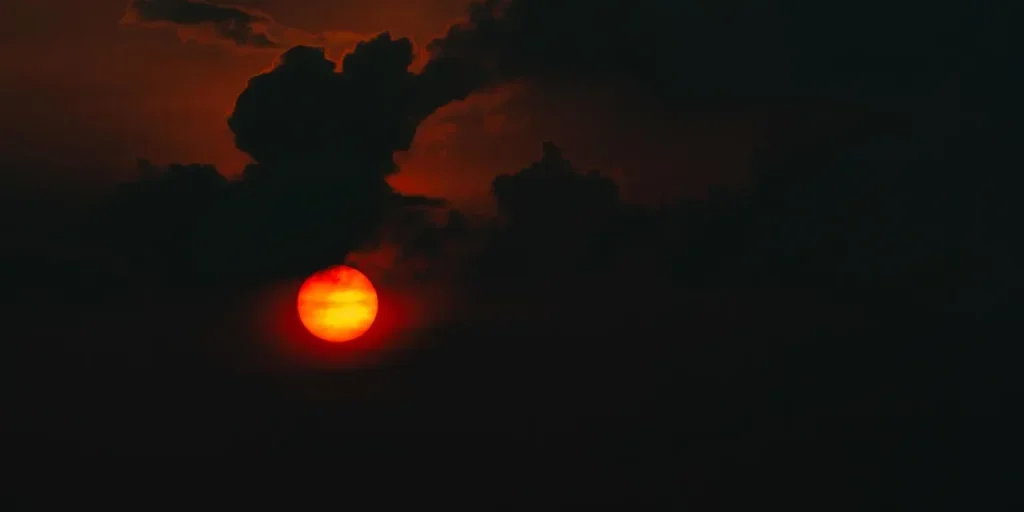 Chi sta cercando di oscurare il sole