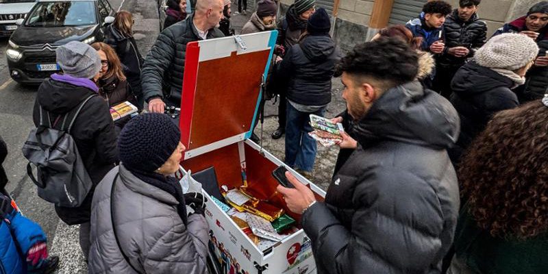 Iniziativa culturale a San Salvario e Barriera: libri distribuiti per contrastare la droga