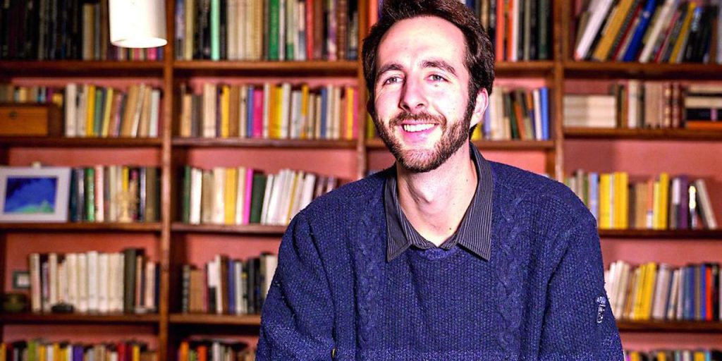 Leonardo San Pietro vince il premio Mondello Giovani con il suo esordio letterario “Festa con casuario”