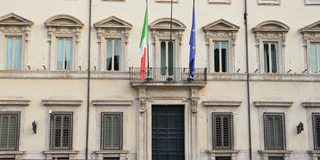 Manovra Economica: Il Governo Concede Più Tempo per l'Approvazione della Legge da 16 Miliardi