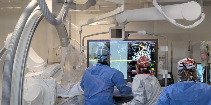 Intelligenza artificiale al congresso urologico: software predicono aggressività del tumore renale e tracciano i nervi circostanti