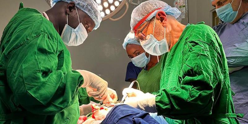 Paolo Narcisi, presidente di Rainbow4Africa, è insignito di Cavaliere al Merito della Repubblica Italiana