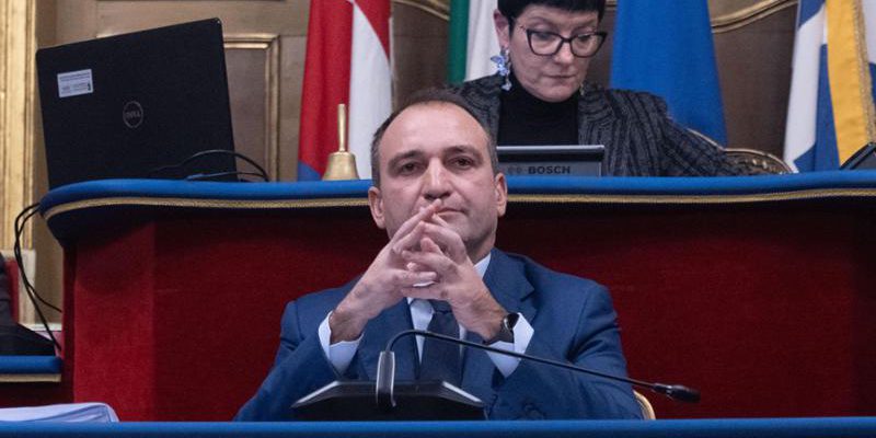 Patto con Askatasuna terminato: centrosinistra diviso, centrodestra celebra vittoria