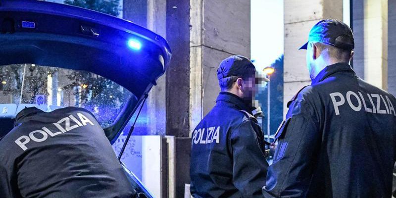 Polizia di Torino: assunzioni sospese dopo corso di formazione, poliziotti costretti a turni più lunghi