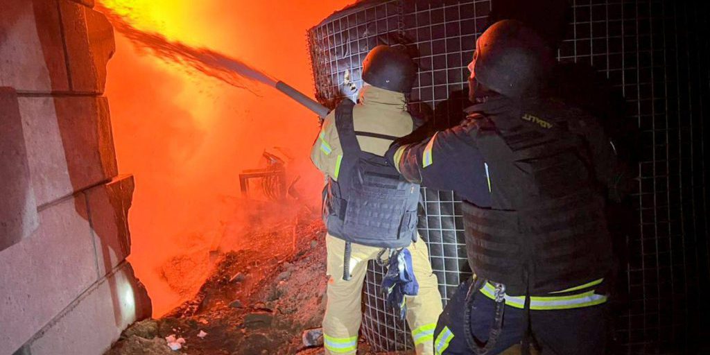 104119cecff80de73e49ceef7ab803c4