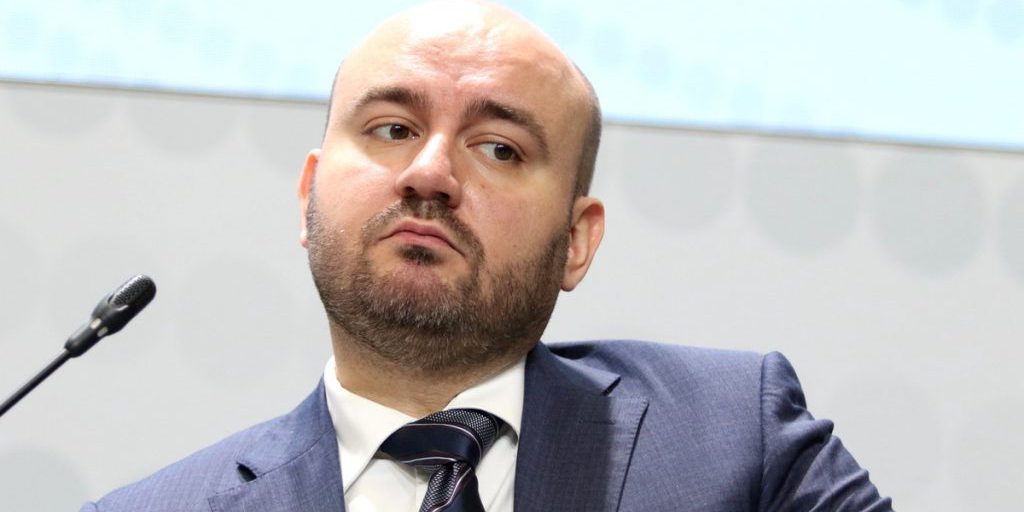 Губернатор Самарской области объяснил увольнение главы Кинельского района