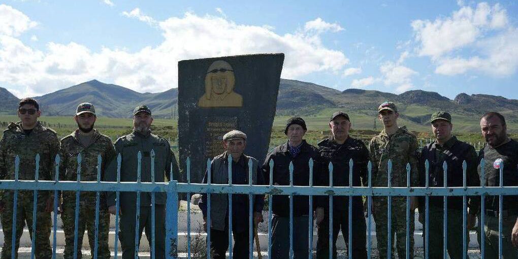 Recupero di un aereo della seconda guerra mondiale in Daghestan: un omaggio ai piloti caduti