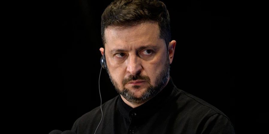 Zelenskyy arrives at European Council meeting