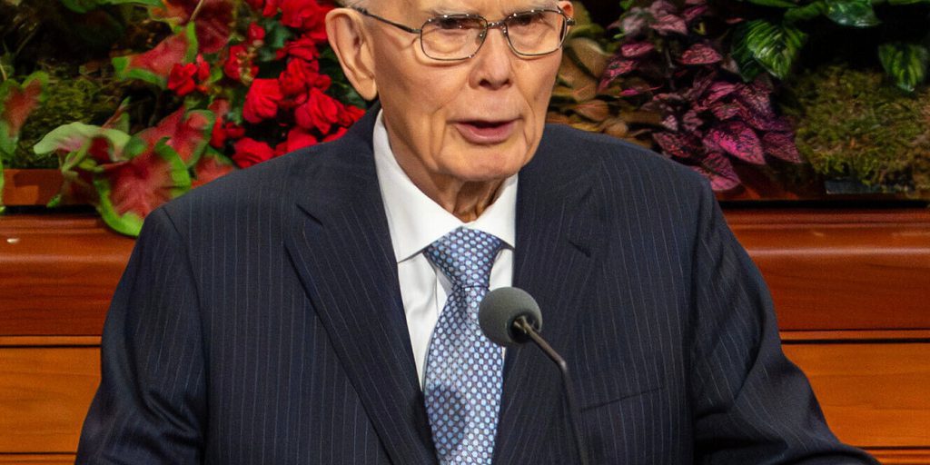 Dallin H. Oaks Named President of the Mormon Church
