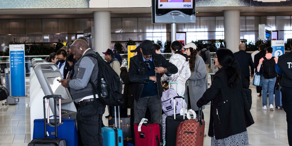 Problemi di volo in aumento nonostante i tentativi di risoluzione della chiusura governativa