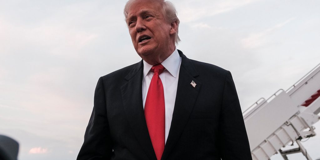 Gli Americani Perdono Fiducia nell'Economia: Una Preoccupazione che Unisce