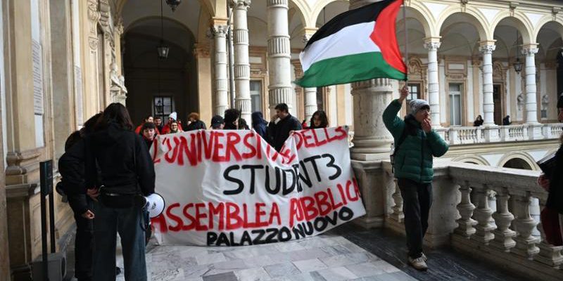 Seduta del senato accademico interrotta da vandalismo dopo rifiuto invito a festa; UniTo condanna intimidazioni, Bernini interviene