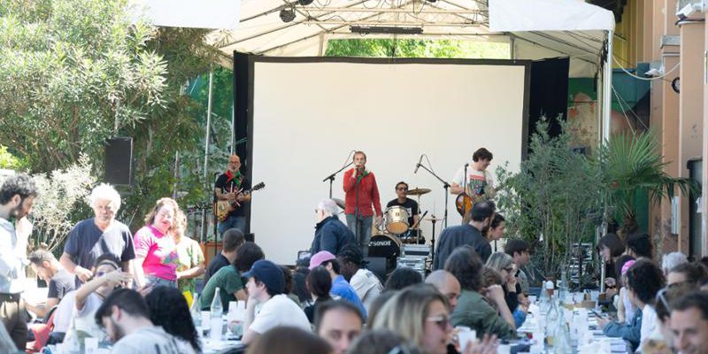 111902436-0602742c-43de-4786-b647-241b2335a58b-2