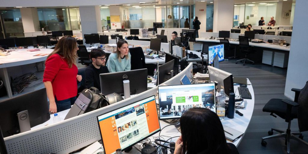 Riunione del Partito Democratico a Torino per la vendita di Gedi