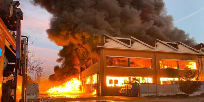 150 interventi al giorno, ma pochi vigili del fuoco: la crisi climatica aumenta le emergenze