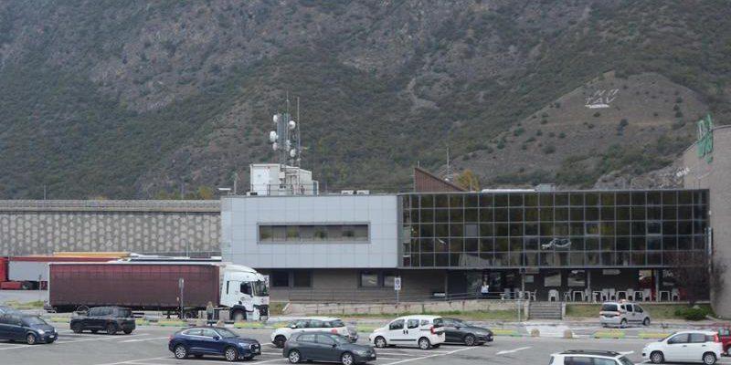 Trasferimento autoporto di Susa mette in pericolo i posti di lavoro di 25 dipendenti