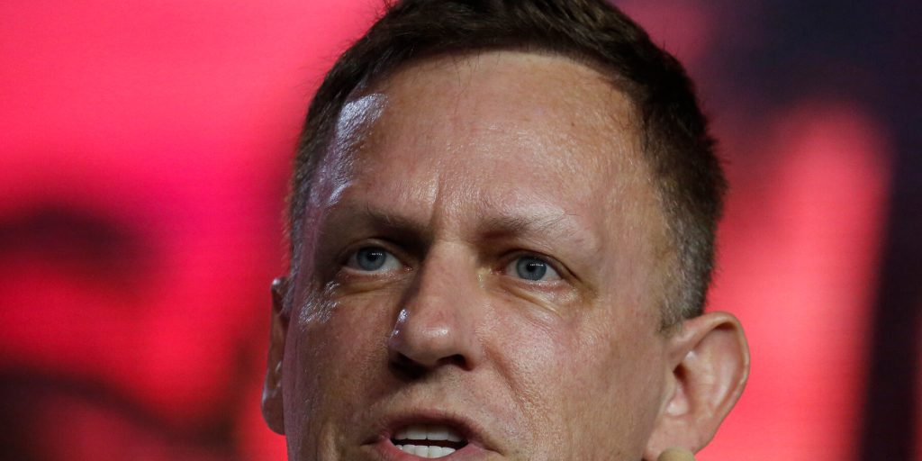 Peter Thiel versa 3 milioni di dollari a un gruppo che si oppone alla tassa sulla ricchezza in California