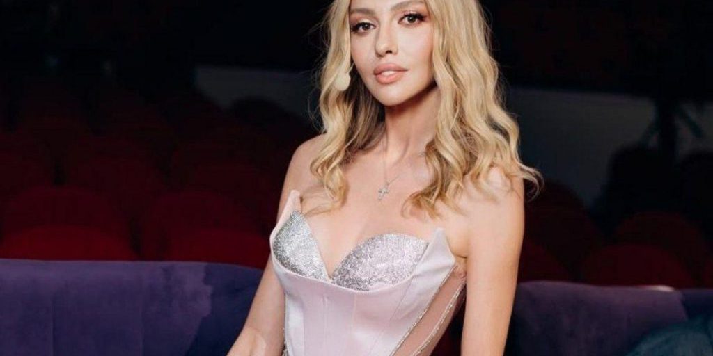 Полякова трогательно поздравила дочь с 14-летием и показала, как она изменилась