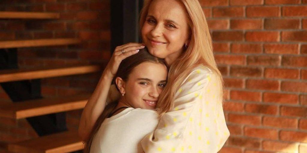 Лилия Ребрик показала свою старшую дочь: как выглядит 13-летняя Диана