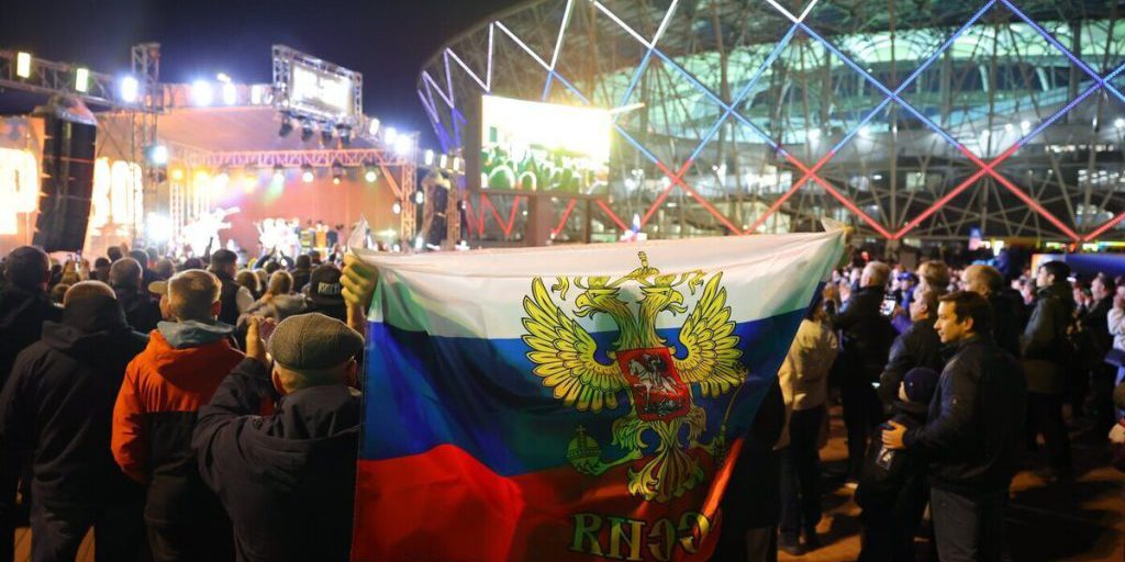 Сборная России по футболу победила Иран в товарищеском матче со счетом 2:1