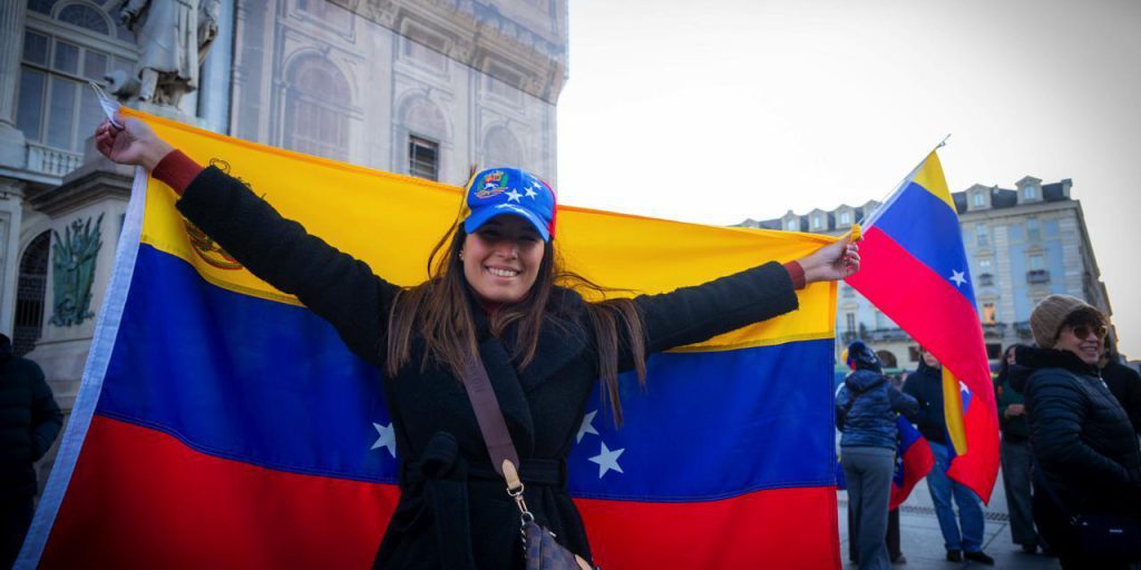 Esuli venezuelani a Torino: proteste e speranza di ritorno