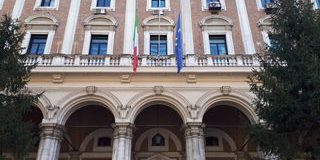 Tagli ai Ministeri: 7 miliardi di euro in meno nel triennio per la manovra di bilancio