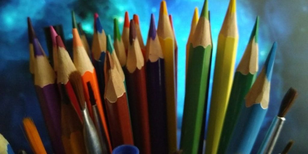 Concorso per il compleanno di Babbo Natale a Vologda: creatività e gioia per la comunità russa