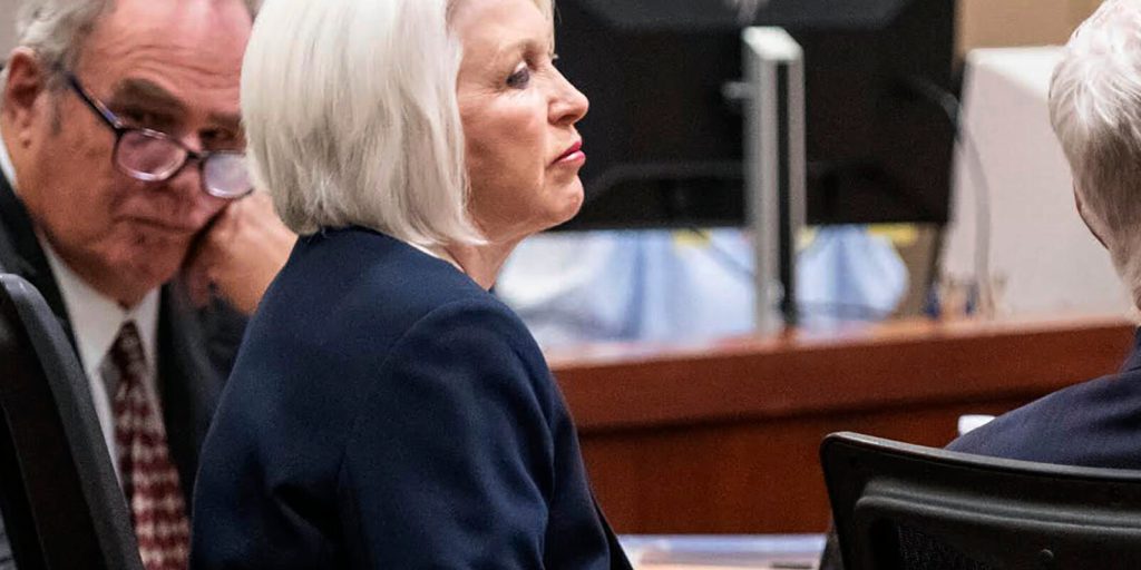 Proposta di perdono di Tina Peters da parte di Trump respinta dalle autorità del Colorado