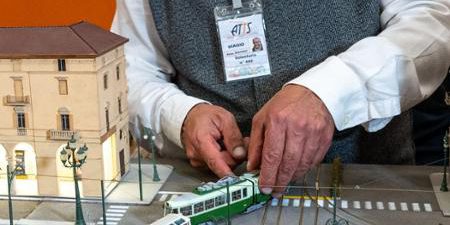 Trenini e Tram Storici: la Mostra Gratuita all'Agnelli Celebra 50 Anni di Arcamodellismo a Torino