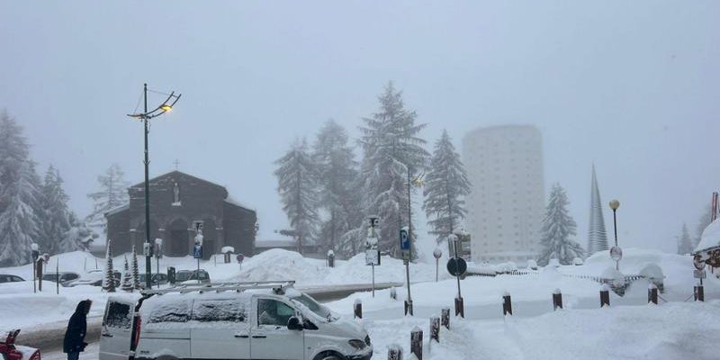 Sicurezza a Sestriere: Torre Bianca riduce la capacità da 370 a 150 posti