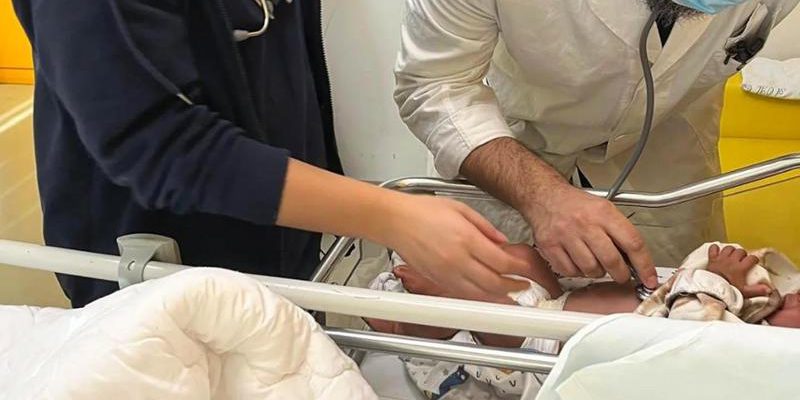 Neonato di Gaza curato a Torino: una storia di speranza e impegno per la salute globale