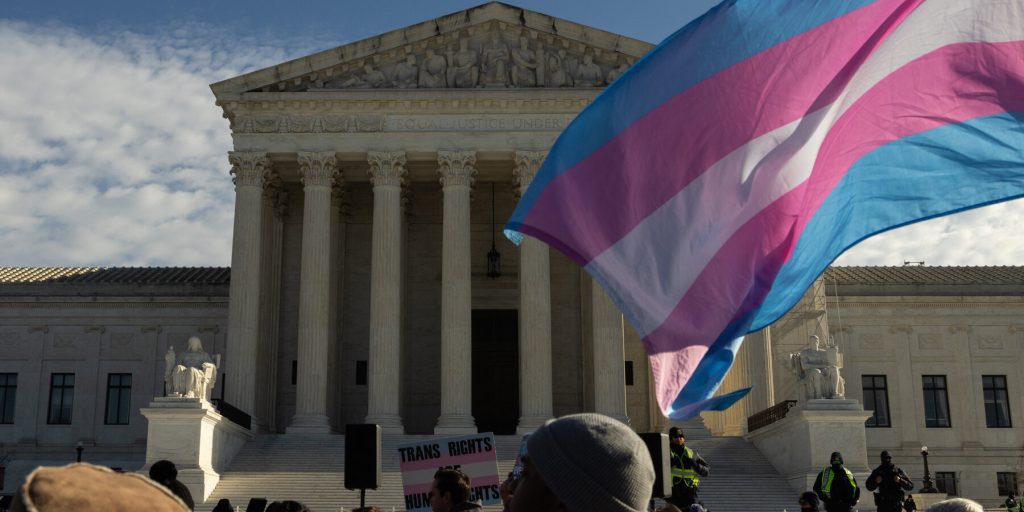 Corte Suprema statunitense ascolterà le contestazioni ai divieti statali contro le atlete transgender