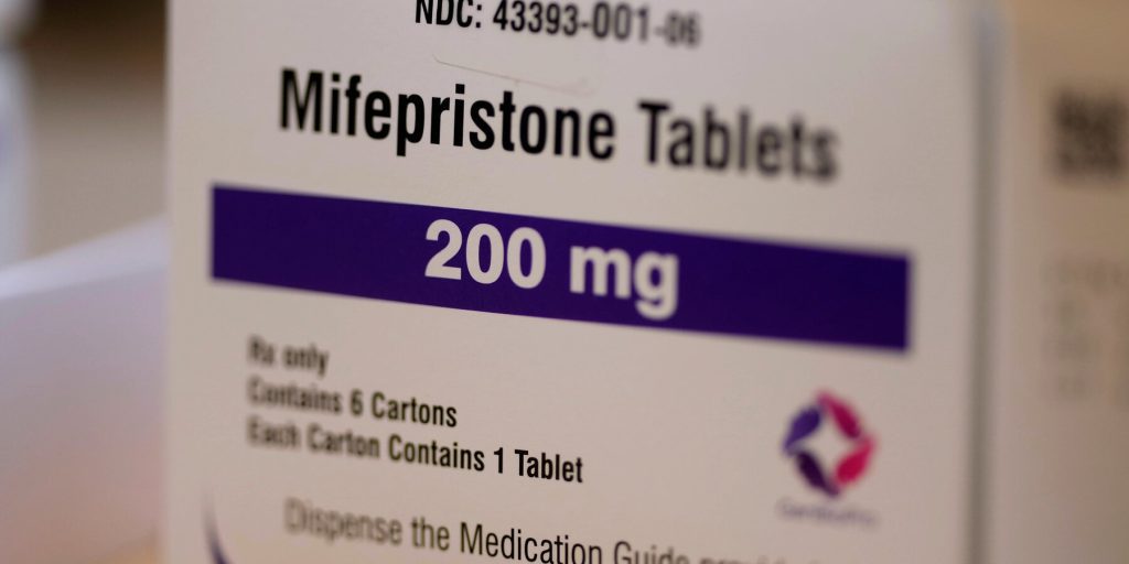 Louisiana denuncia medico californiano per somministrazione di pillole abortive