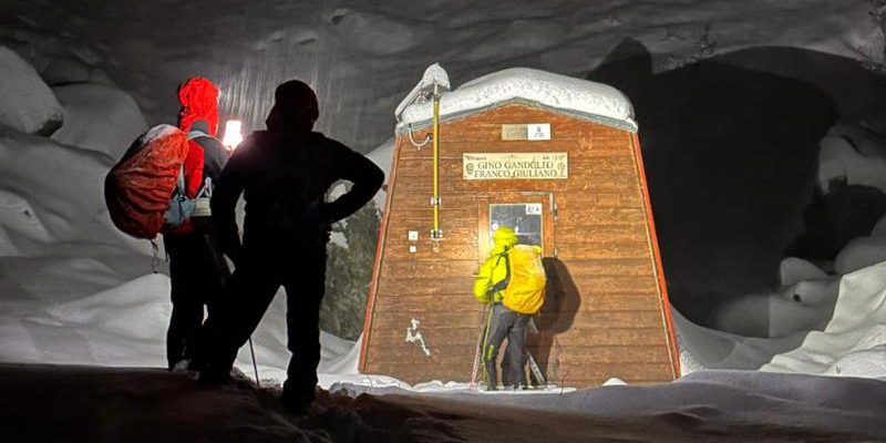 Escursionisti ritrovati di notte nella Val Servin grazie alle tracce delle ciaspole
