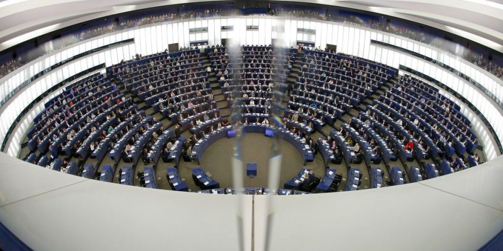 Европарламент принял резолюцию с призывом сбивать самолеты РФ в воздушном пространстве ЕС