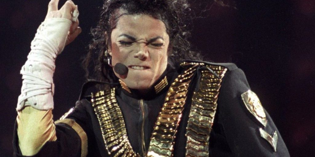 La vita privata di Michael Jackson: un noto cantante rivela un inquietante soprannome attribuitogli a causa di presunti problemi di igiene personale