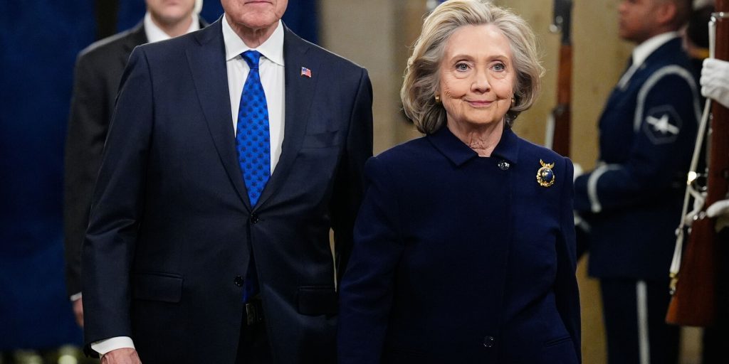 Clinton si oppongono a testimoniare nell'inchiesta di Epstein