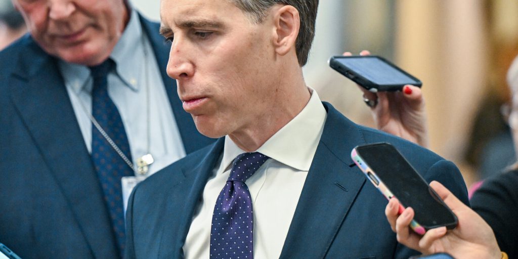 Partito Repubblicano cerca di impedire l'azione militare di Trump in Venezuela