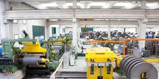 Produzione Industriale del Regno Unito in Ripresa ad Agosto, Dati Sopra le Attese