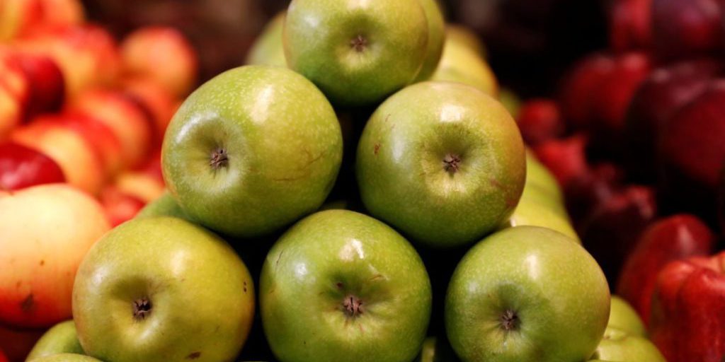 Время дешевых яблок прошло: эксперт озвучил, к каким ценам готовиться украинцам