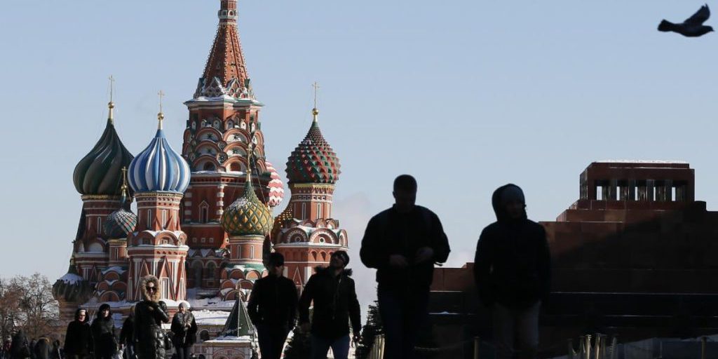 Misteriose morti di imprenditori in Russia: cosa sta succedendo e quali sono le possibili conseguenze