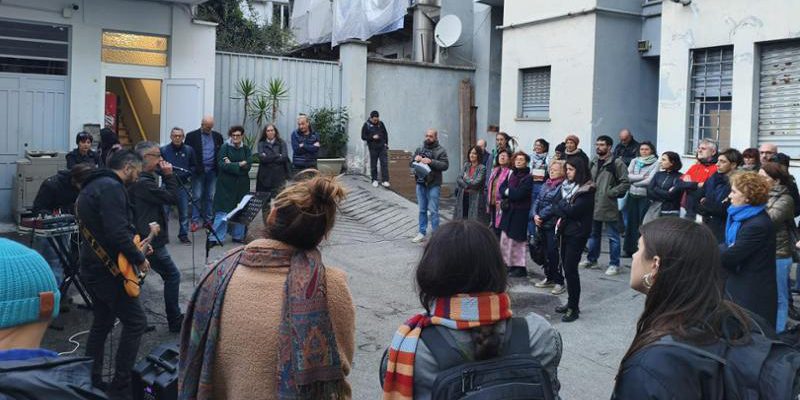 Siringhe Abbandonate nei Giardini Firpo di Torino: Una Minaccia per la Sicurezza e l'Igiene Pubblica