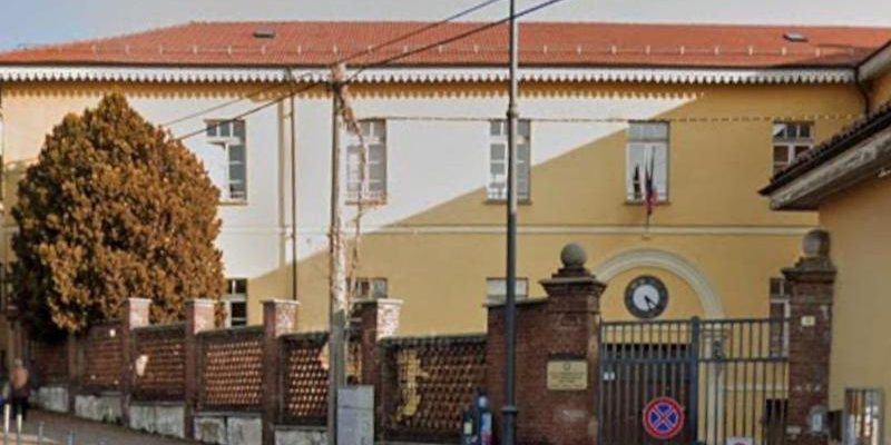 Scuola Don Milani di Rivoli riapre dopo derattizzazione, con misure di prudenza adottate.